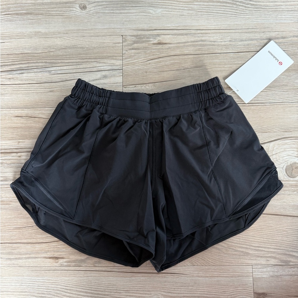 NWT Lululemon Hotty Hot Low Rise Short 4” Lined Size 6 Black LW7ARLT NEW Running - Picture 2 of 14